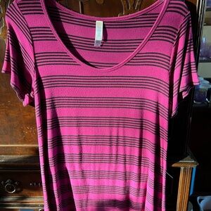 LuLaRoe classic T T-shirt Tunic magenta & black stripes XS